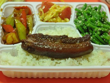 牢記五大責(zé)任，保障餐飲配送安全